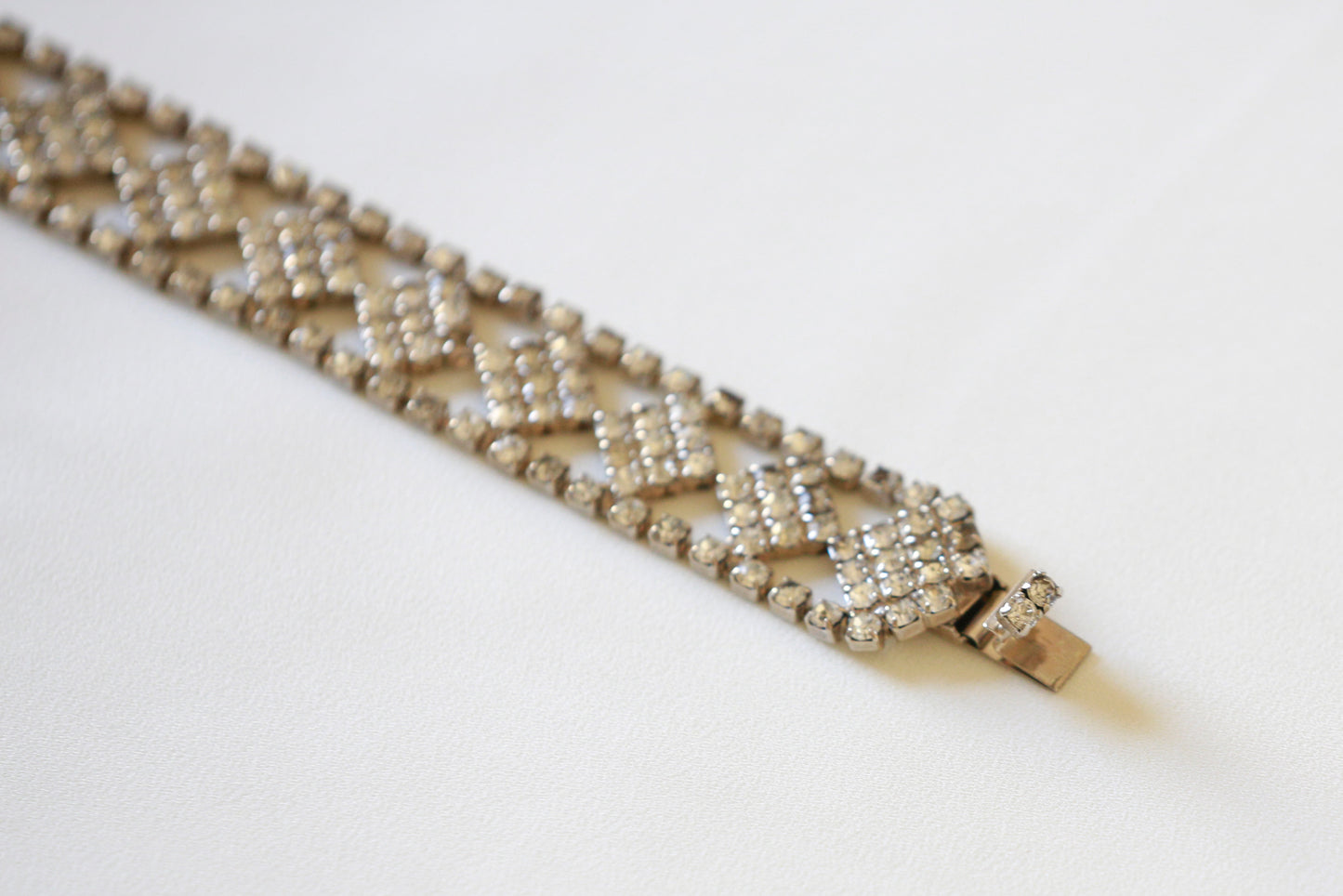 Vintage Rhinestone Diamond-Shaped Bracelet